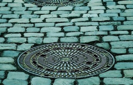 נפצעת ברחוב? כל השלבים לקבלת פיצויים